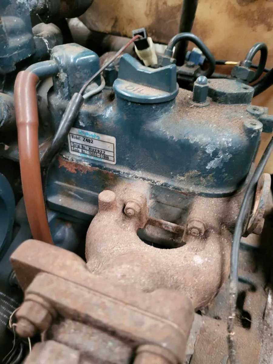 2 cylinder 13.3 hp  kubota diesel engine - Image 3
