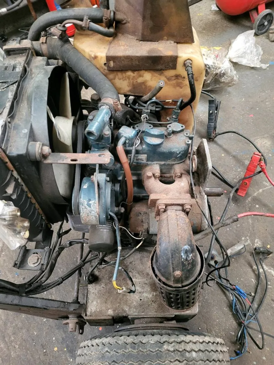 2 cylinder 13.3 hp  kubota diesel engine - Image 4