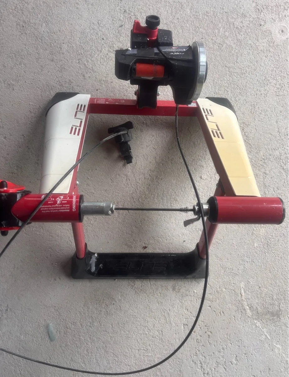 Elite bike trainer