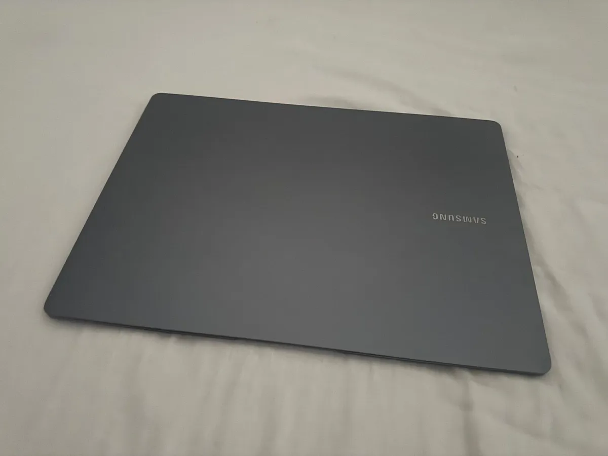 Samsung Galaxy Book4 Pro - Image 4