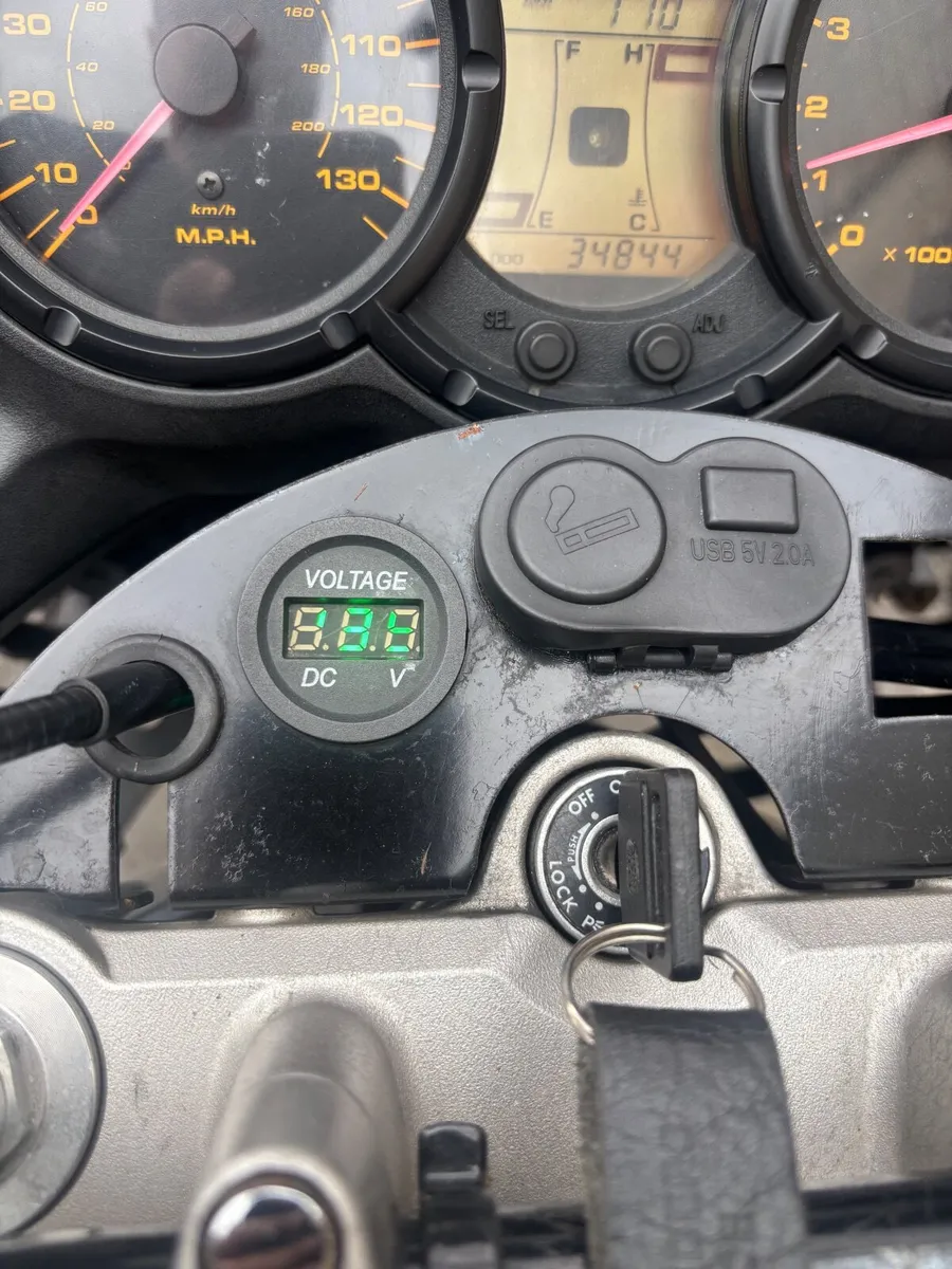 Suzuki V-Strom DL 650, 2008 - Image 3