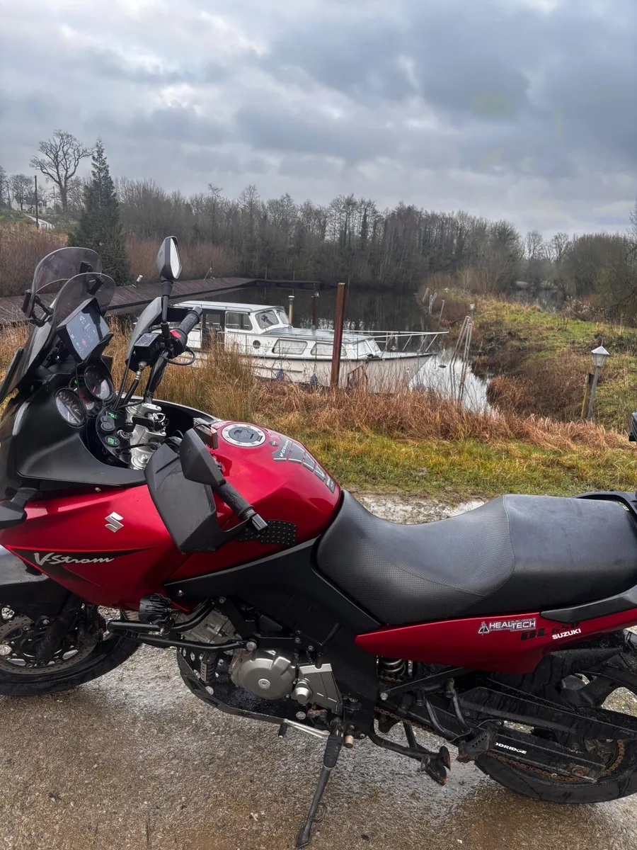 Suzuki V-Strom DL 650, 2008 - Image 4