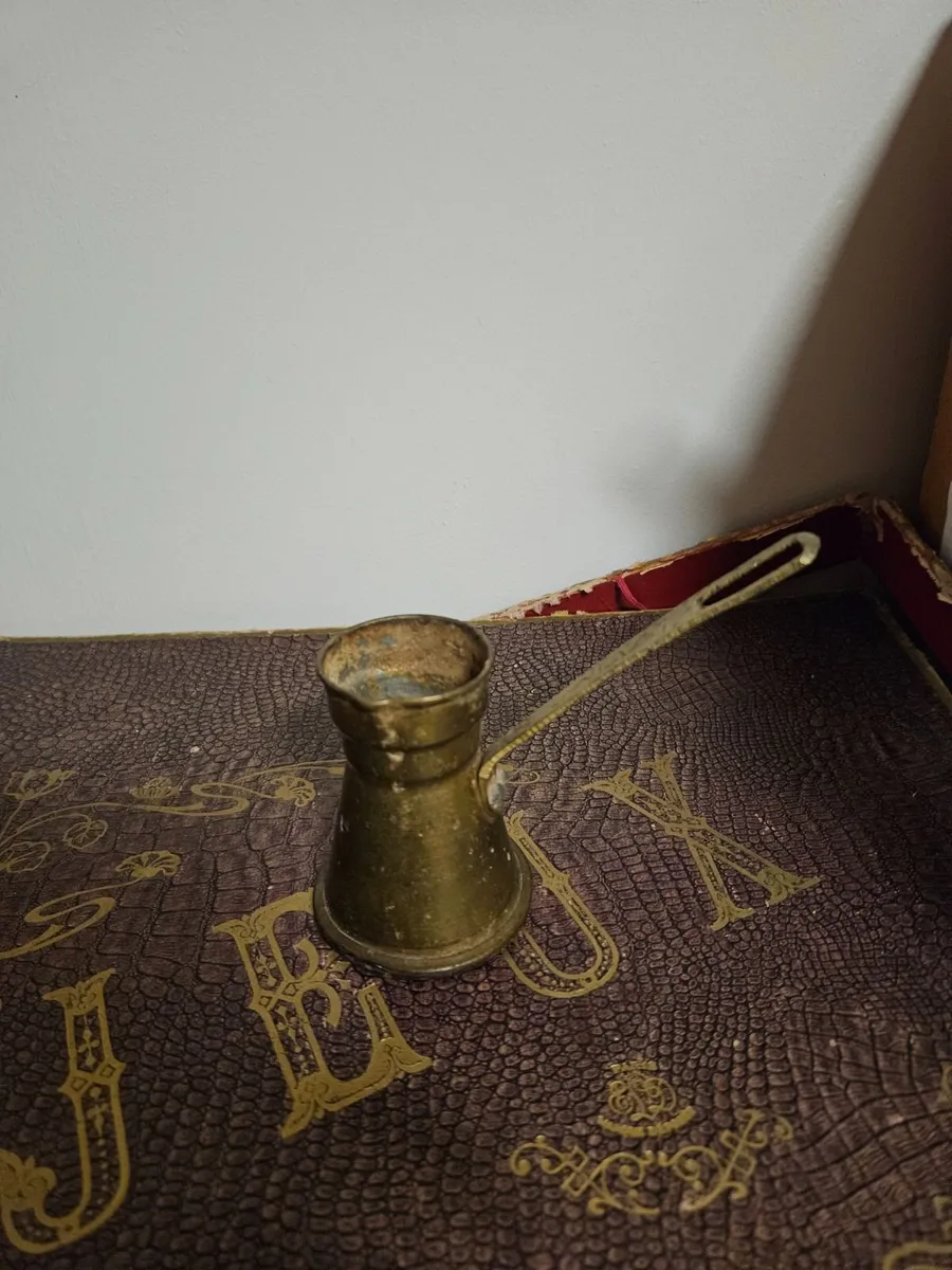 Vintage Brass Pot - Image 2