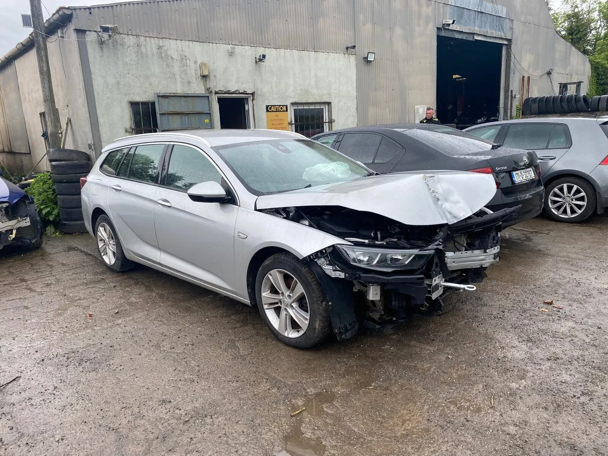 Opel Insignia Tech Line 2019, 1.6 diesel, 87000 ml - Image 1
