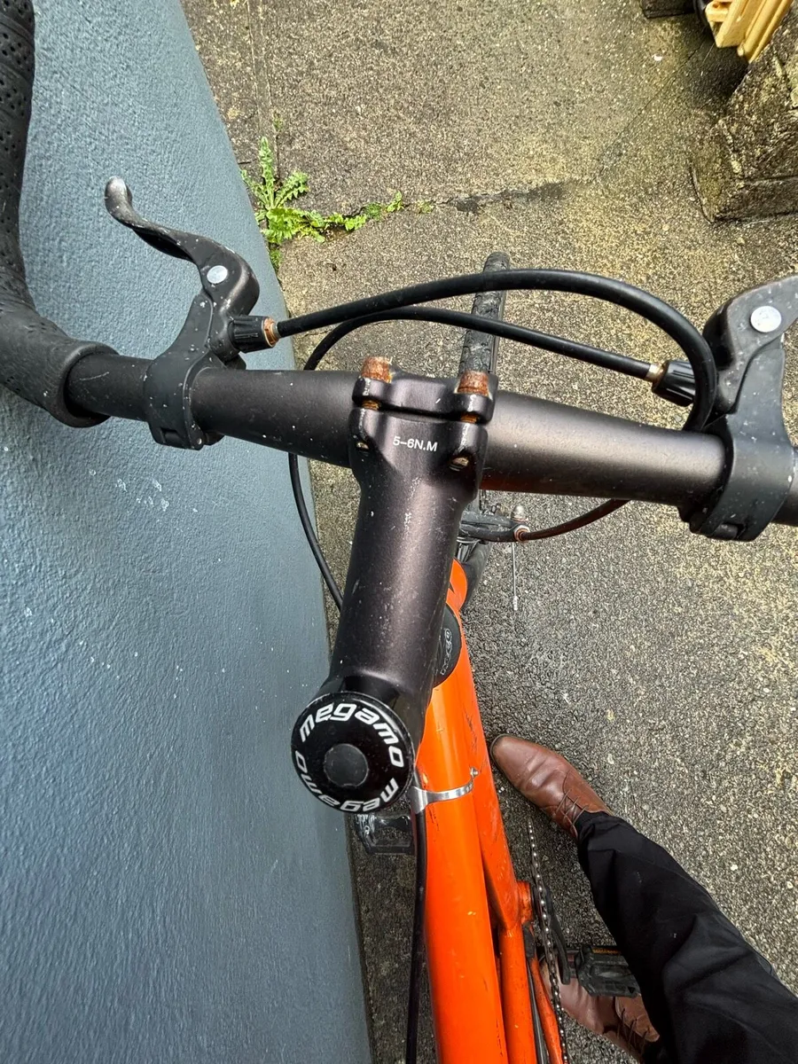 Road bike - Image 3
