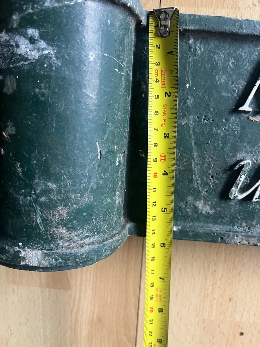 Vintage Wexford Cast Sign - Image 3