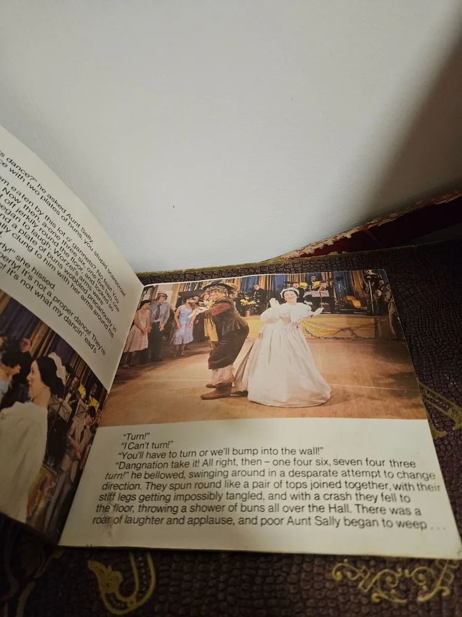 Vintage Worzel Gummidage Book - Image 3