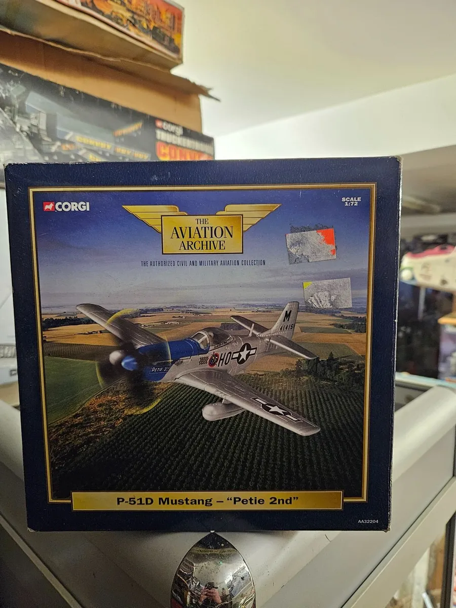 Corgi American WW2 P51 Mustang