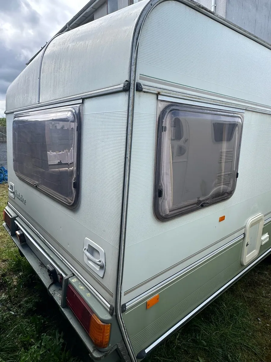 4 berth ace jubilee - Image 3