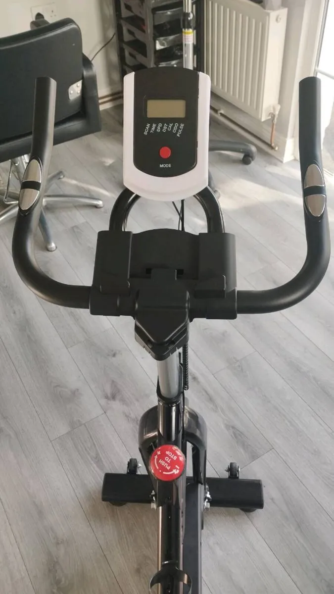 Exercise bike - Image 3