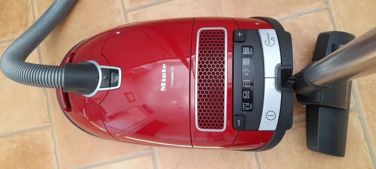 Miele vacuum/Hoover cleaner - Image 3