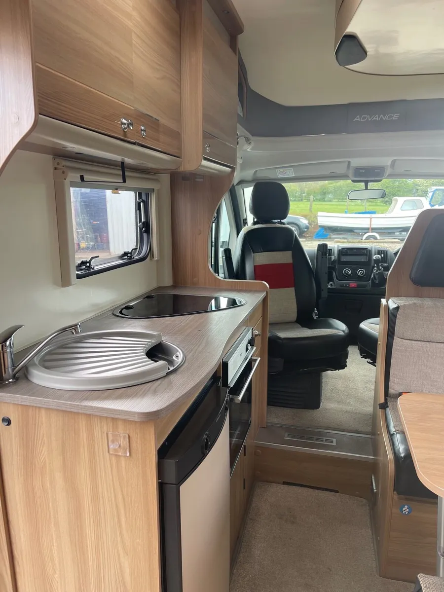 motorhome - Image 2