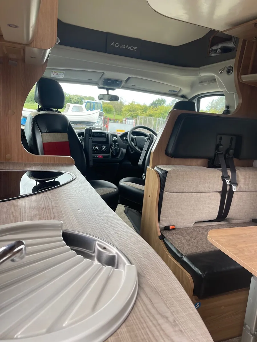 motorhome - Image 3