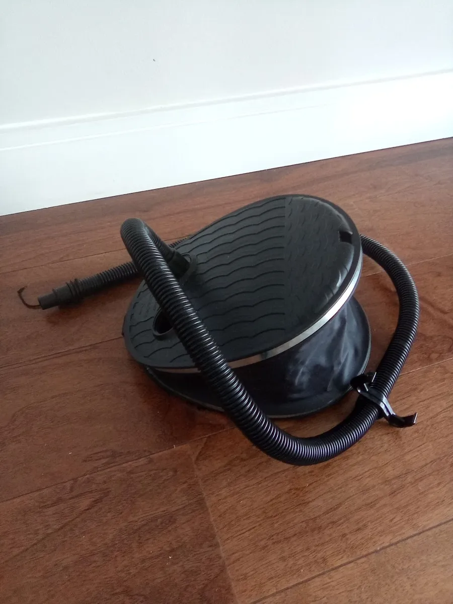 Quechua  Camping Foot Pump - Image 1