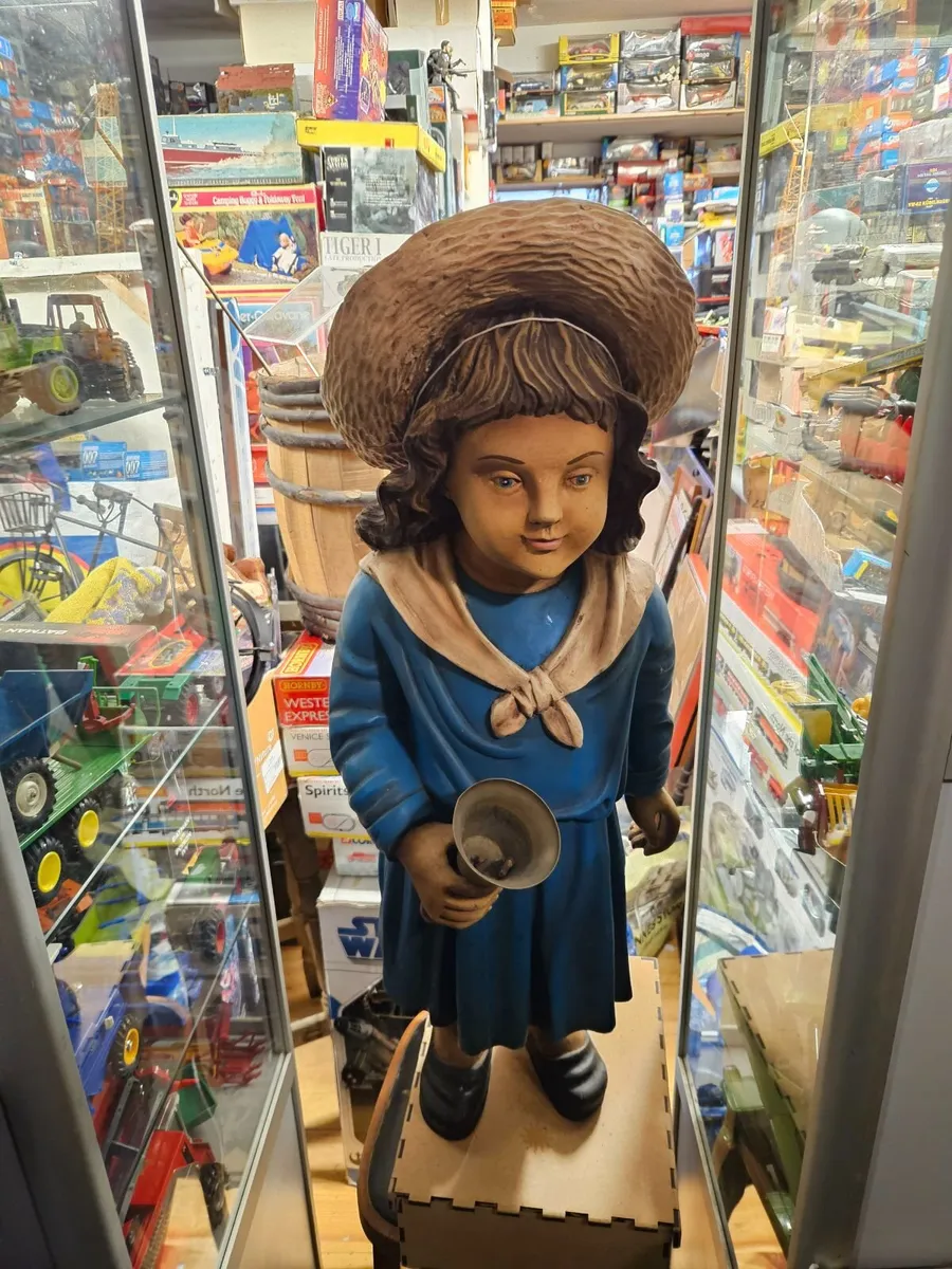Vintage Life Child Figure - Image 1
