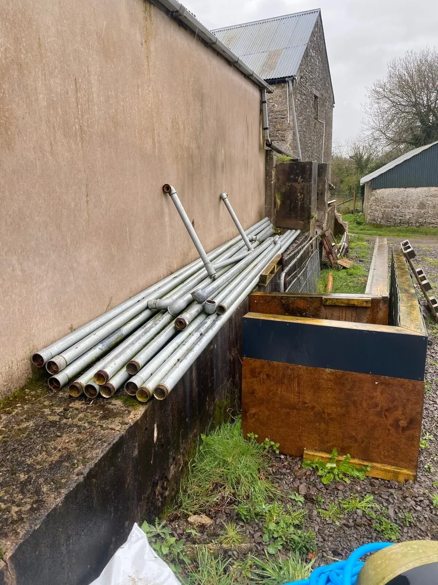 4 inch Galvanised pipe