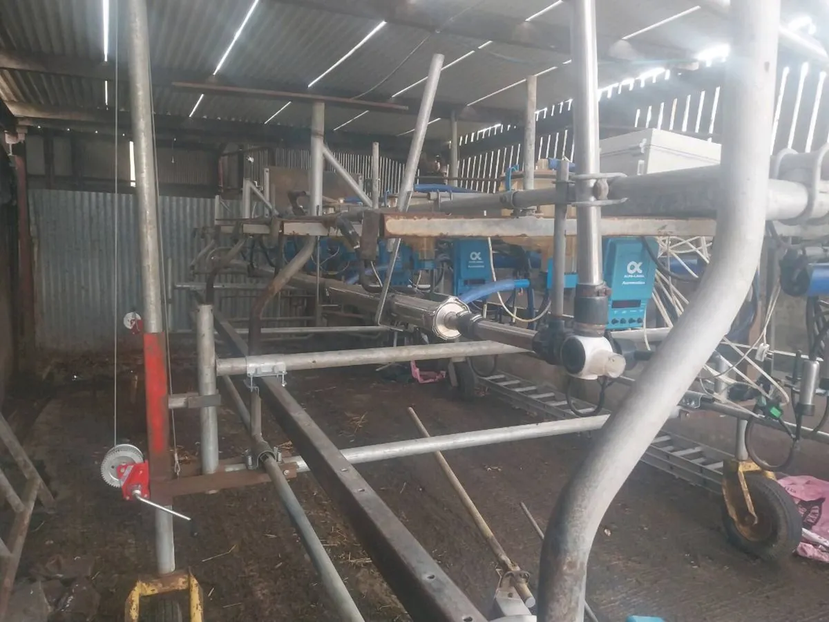 Milking parlour - Image 2