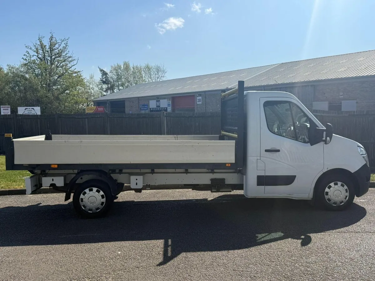 2020 Nissan Nv400 Dropside Van - Image 3
