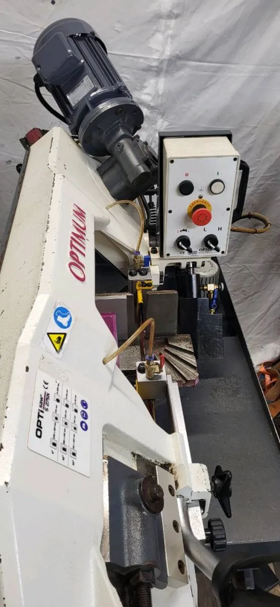 Horizontal bandsaw - Image 1