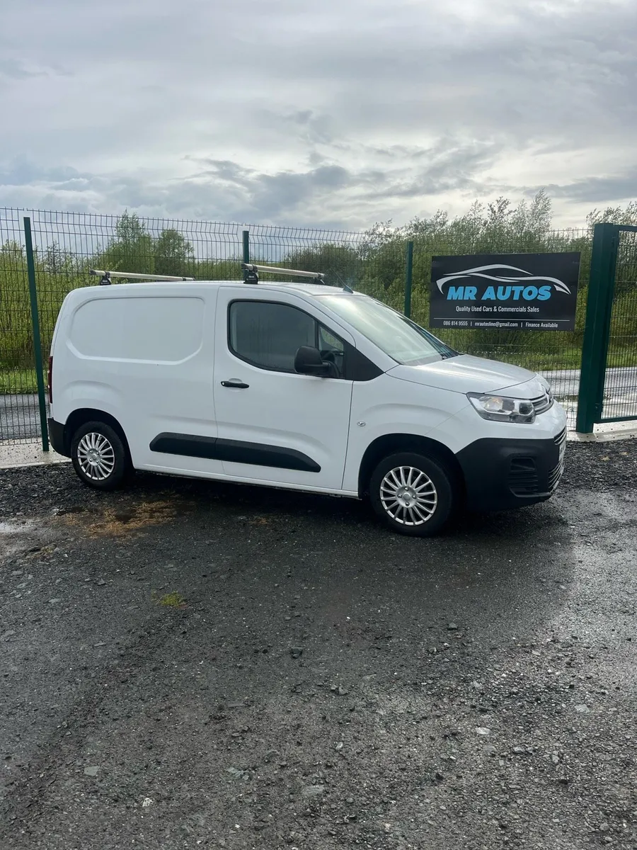 2021 BERLINGO HI SPEC VAN - Image 3
