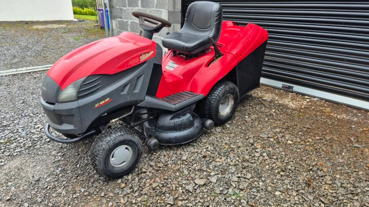 Castelgarden ride on mower - Image 1