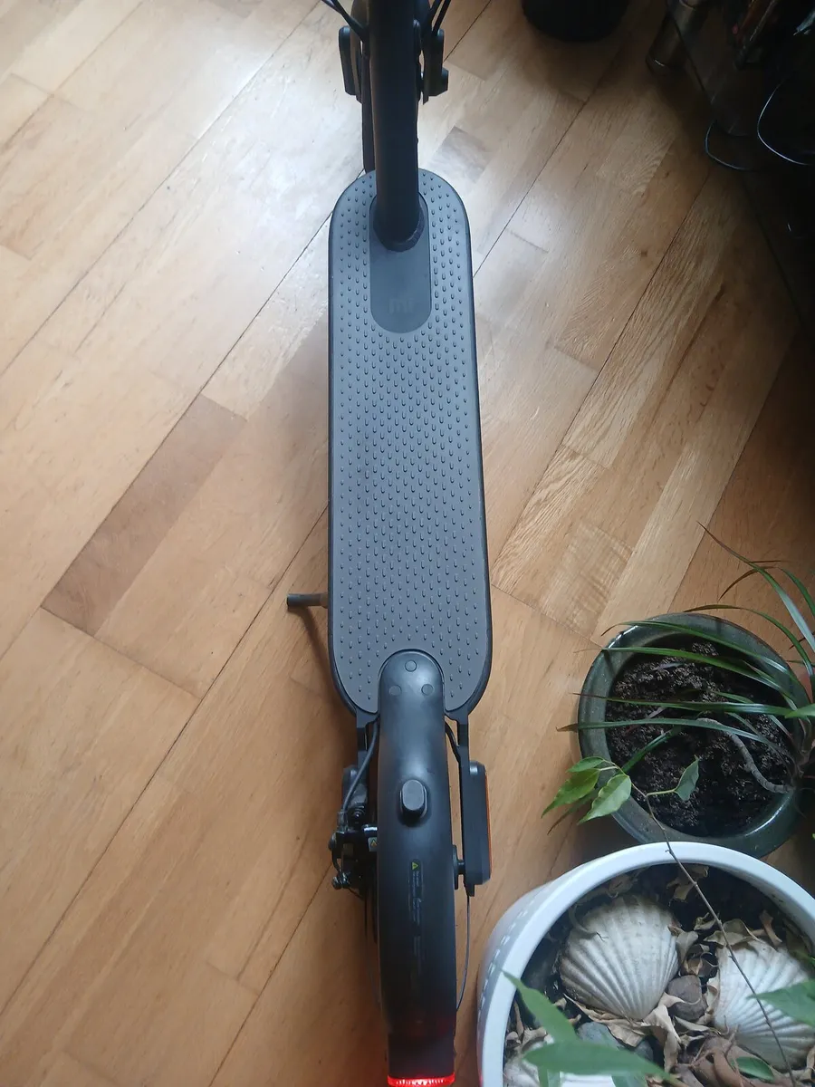 Electric scooter - Image 4