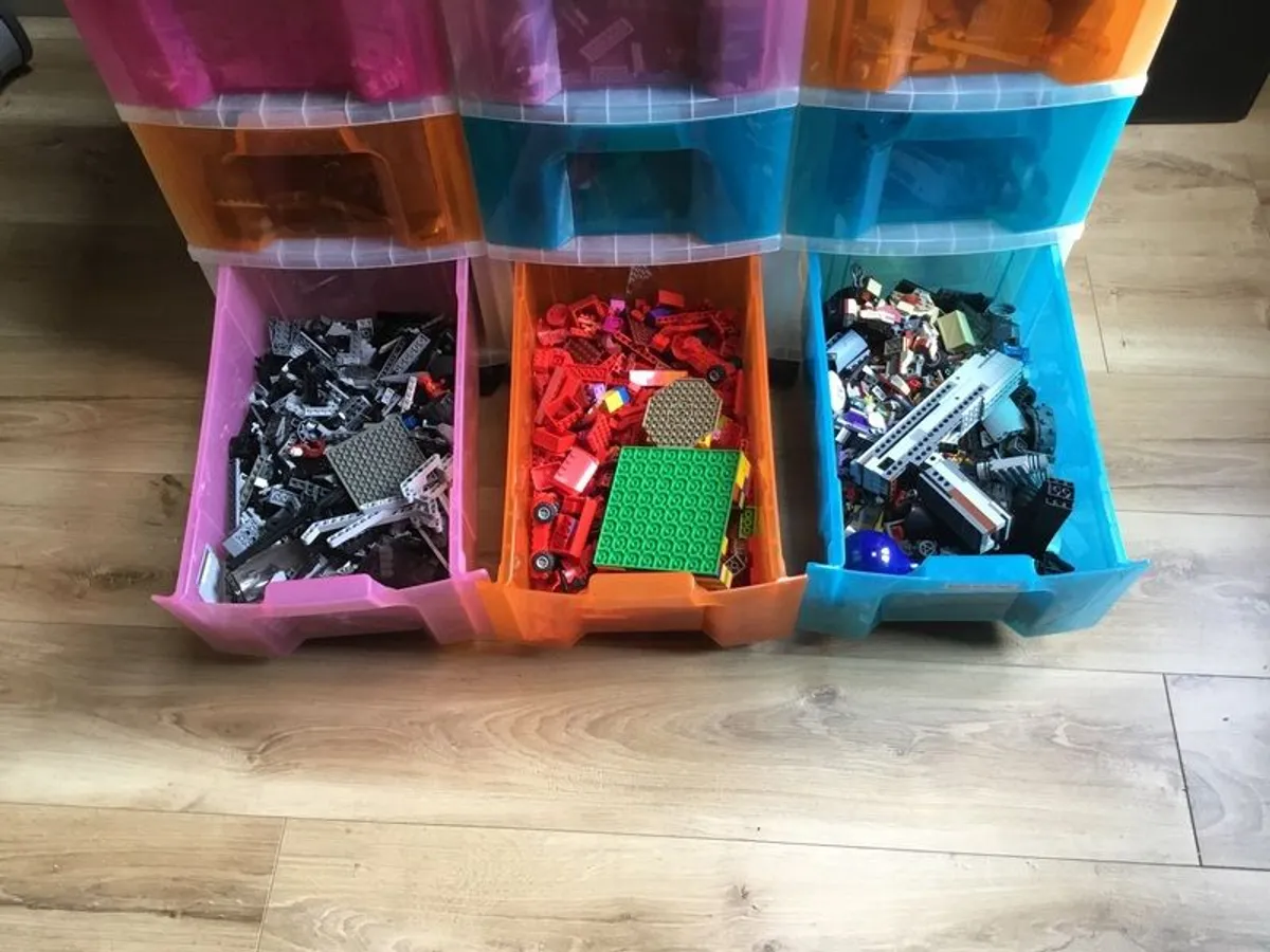 Lego - Image 2