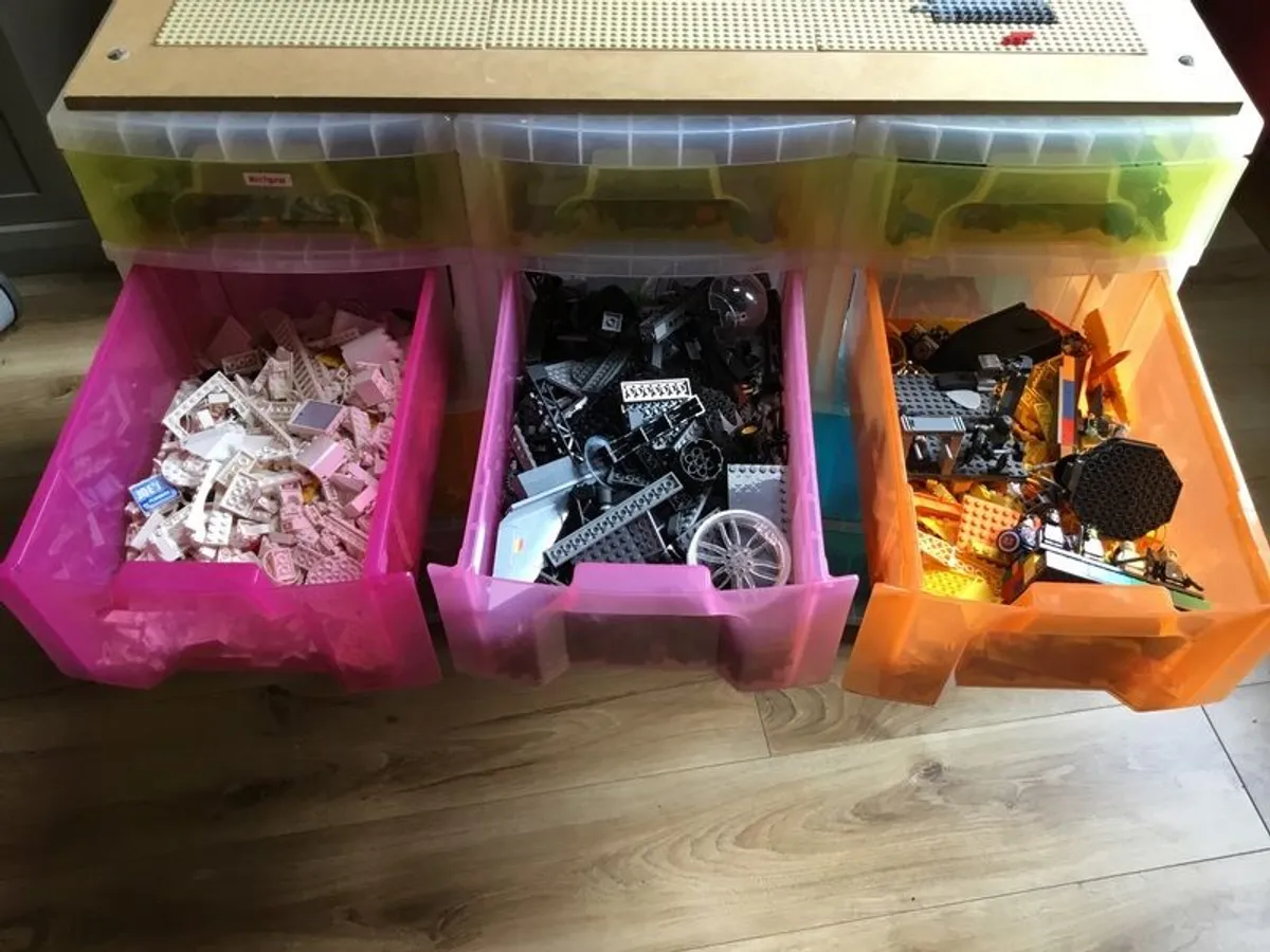 Lego - Image 4