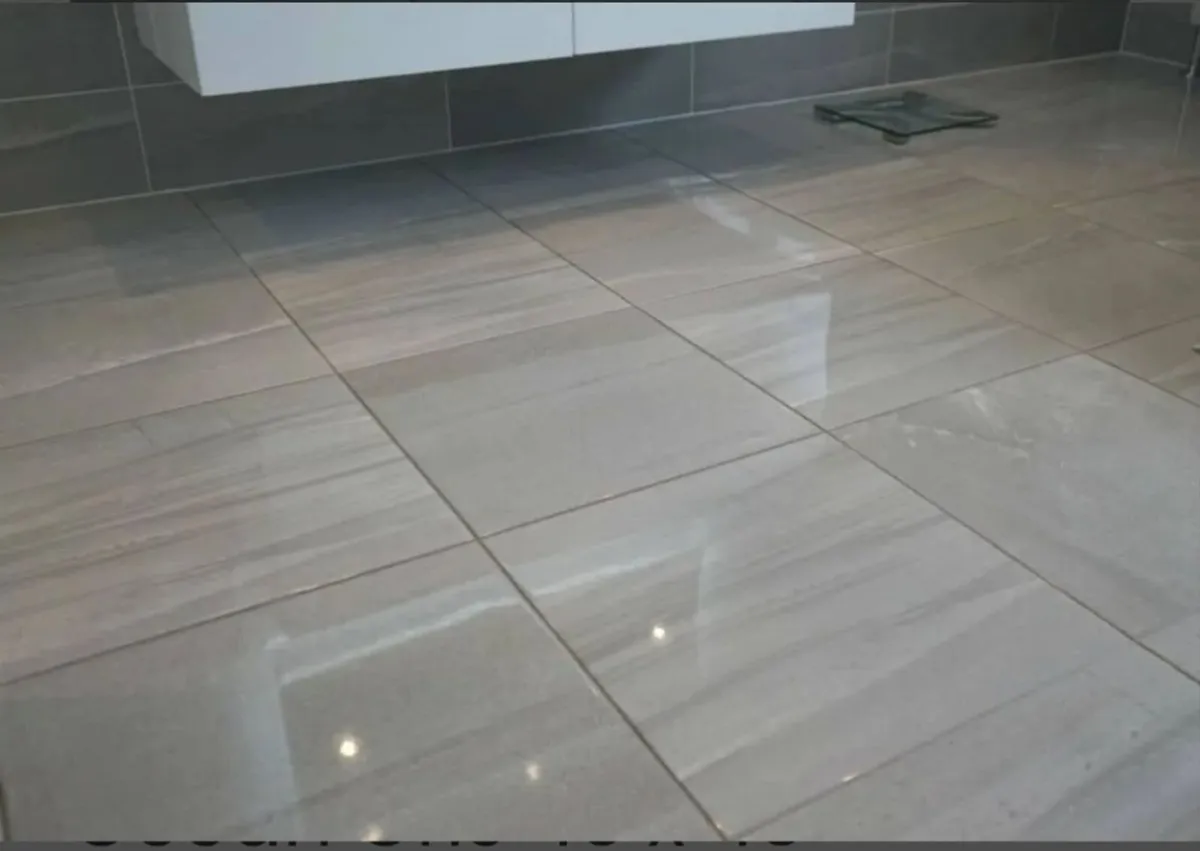 Floor tiles