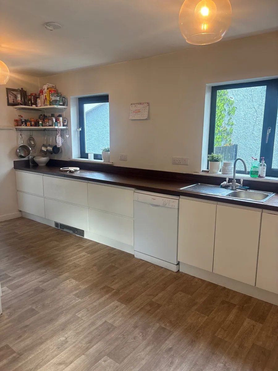 Kitchen - Image 1