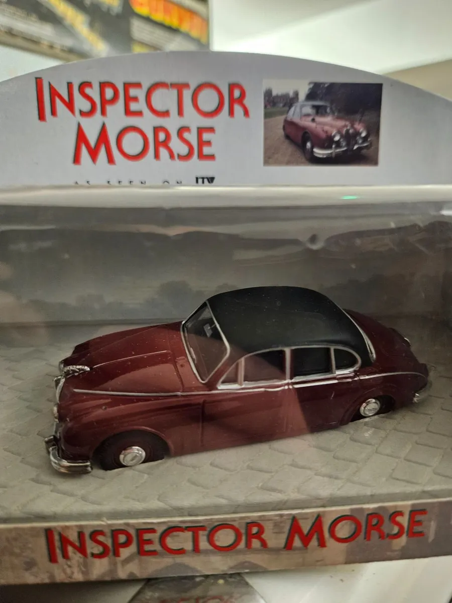 Corgi Inspector Morse Jaguar - Image 2