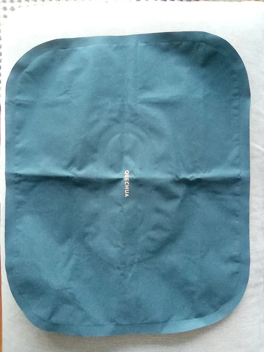 Quechua Inflatable Camping Air Pillow - Image 2