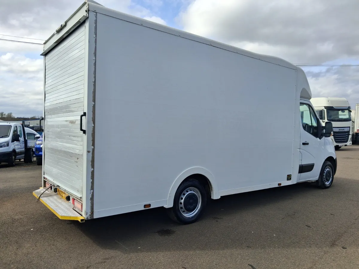 2022 Vauxhall Movano Low Loader Van - Image 3