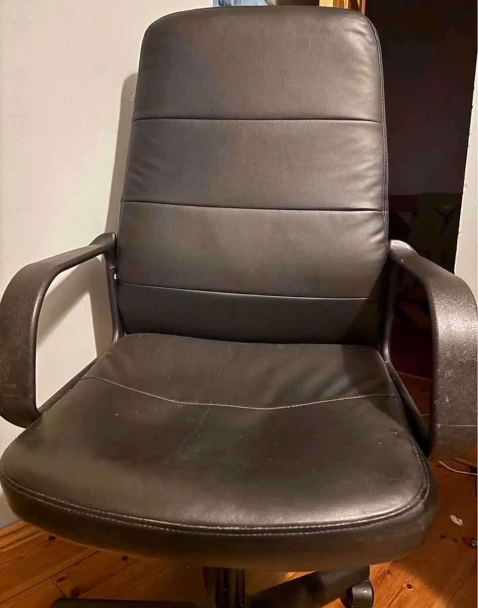 Office chair - Image 4