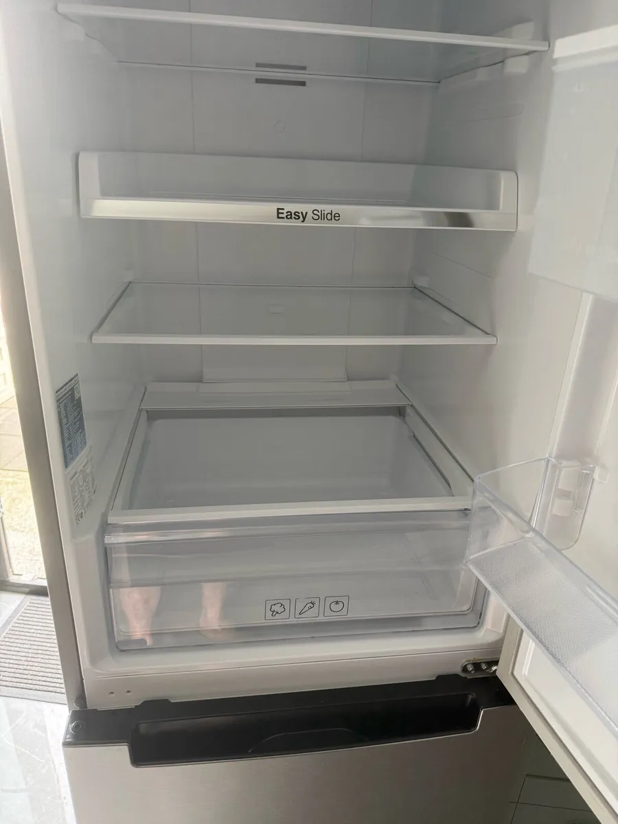 Samsung Fridge - Image 4