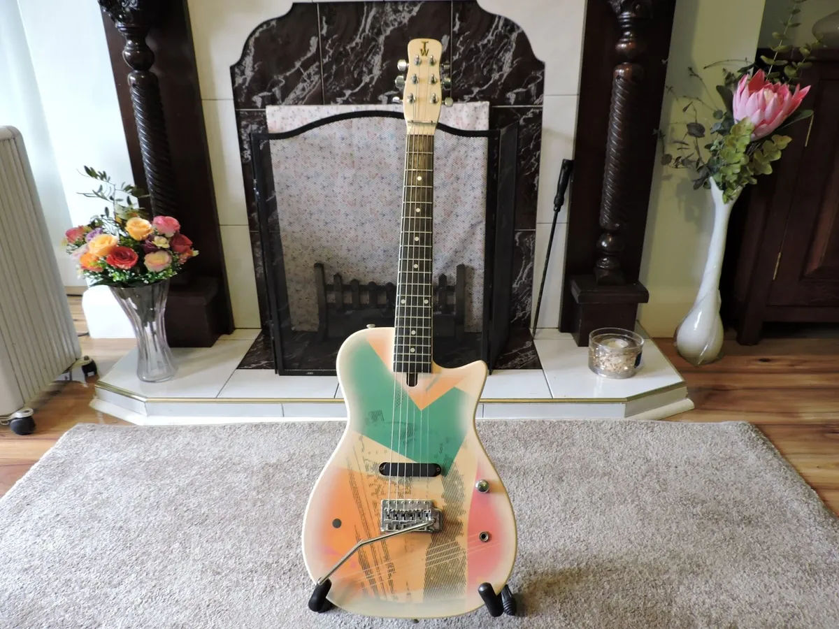 2 Travelling Wilburys 1989 Gretsch guitars - Image 1