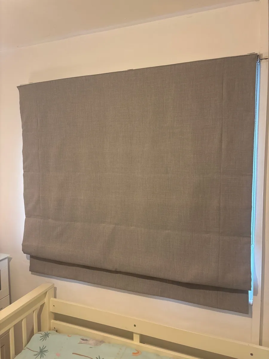 Blind - Image 2