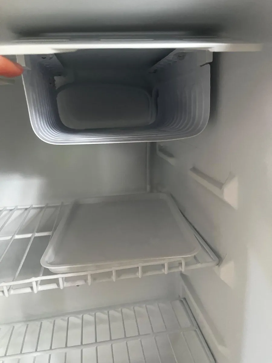 Fridge - Image 3