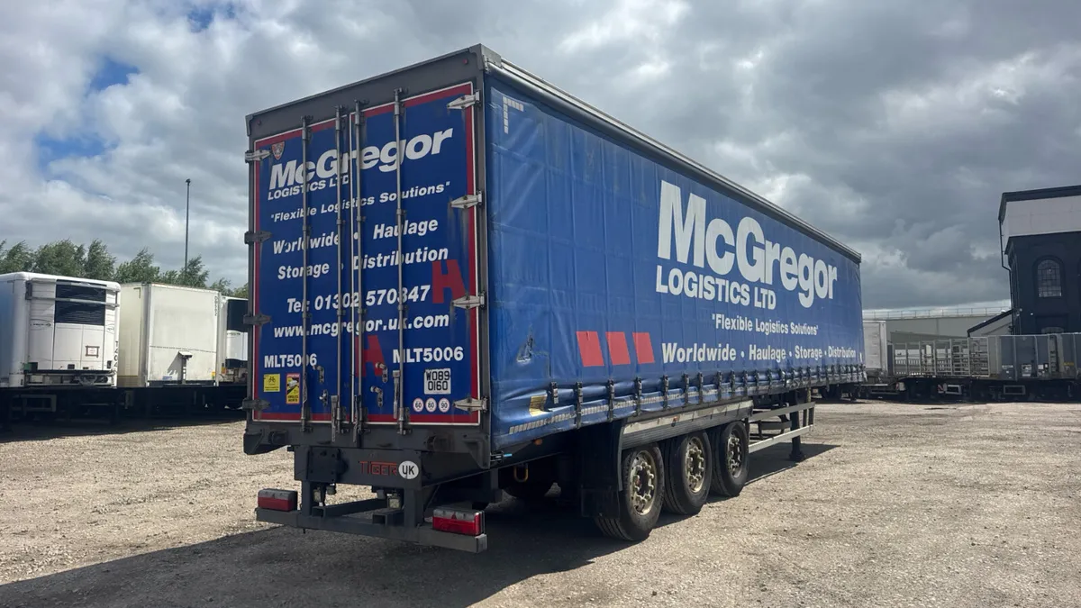 2020 Curtainsider 13.6 Moffet brackets Tested - Image 1