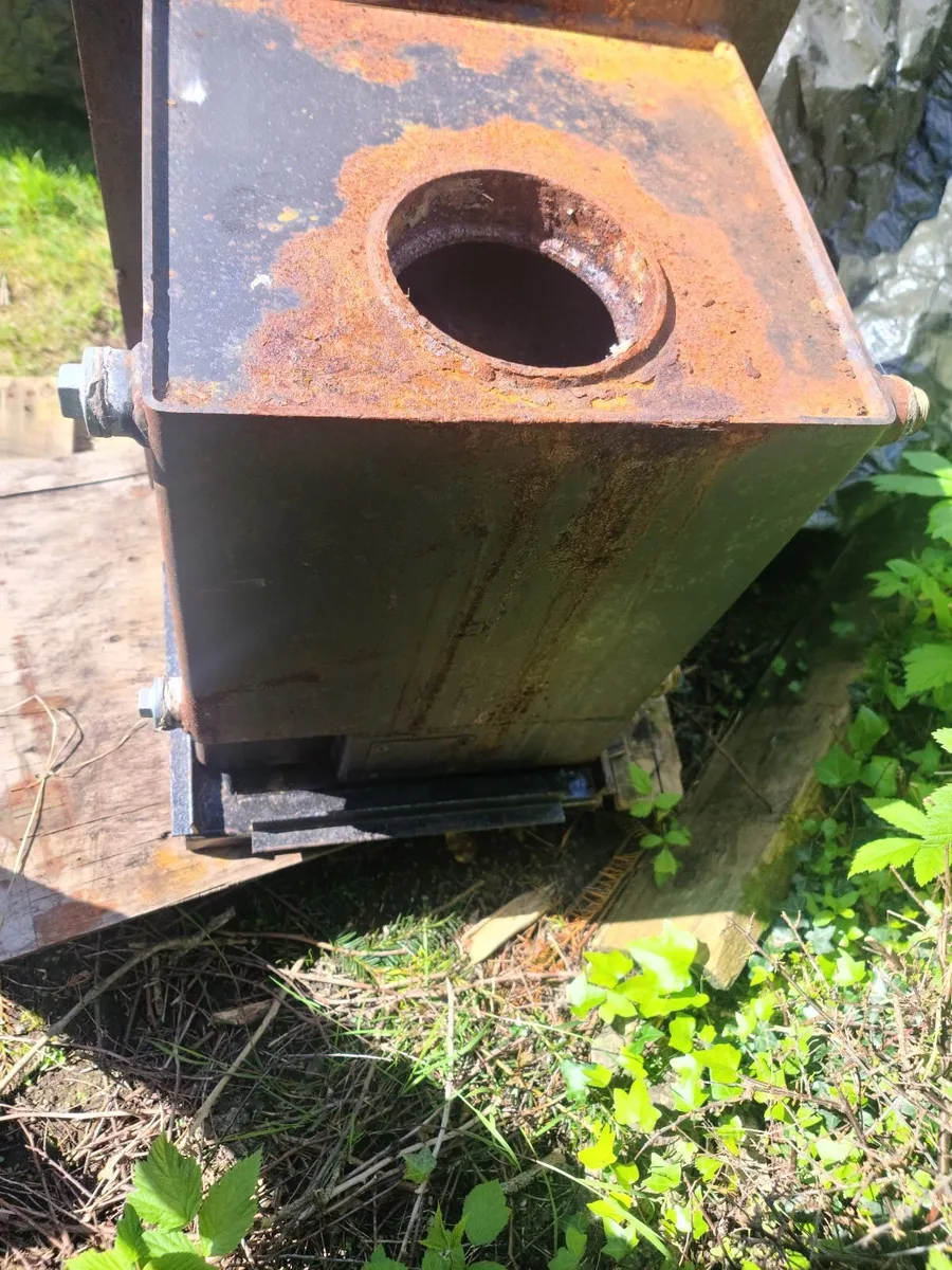Stove Back boiler - Image 3
