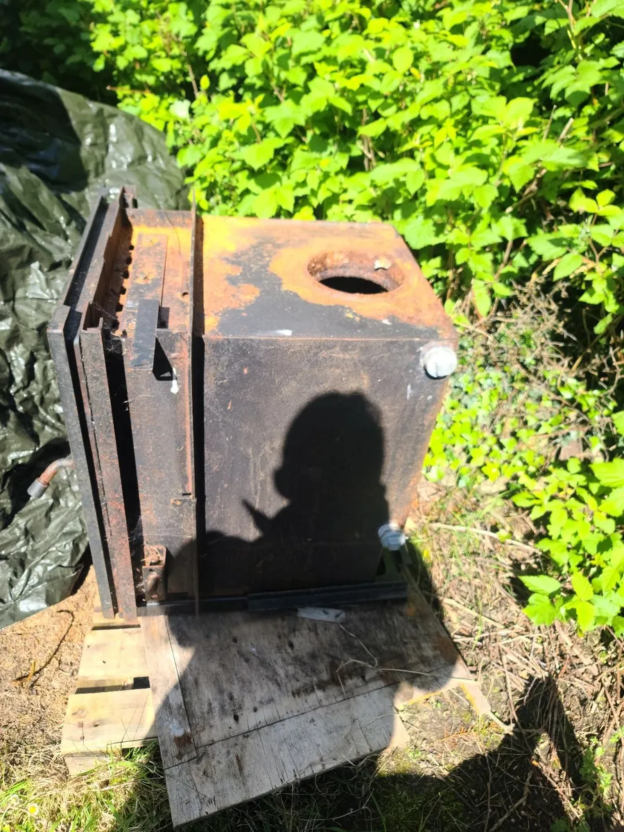Stove Back boiler - Image 2
