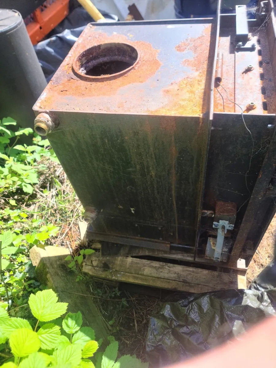 Stove Back boiler - Image 4