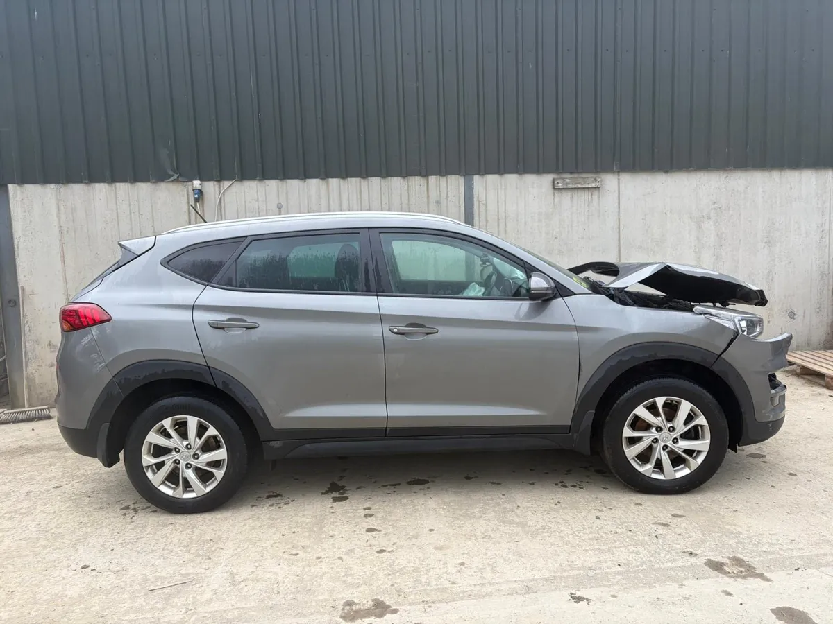 2020 Hyundai Tucson parts - Image 4