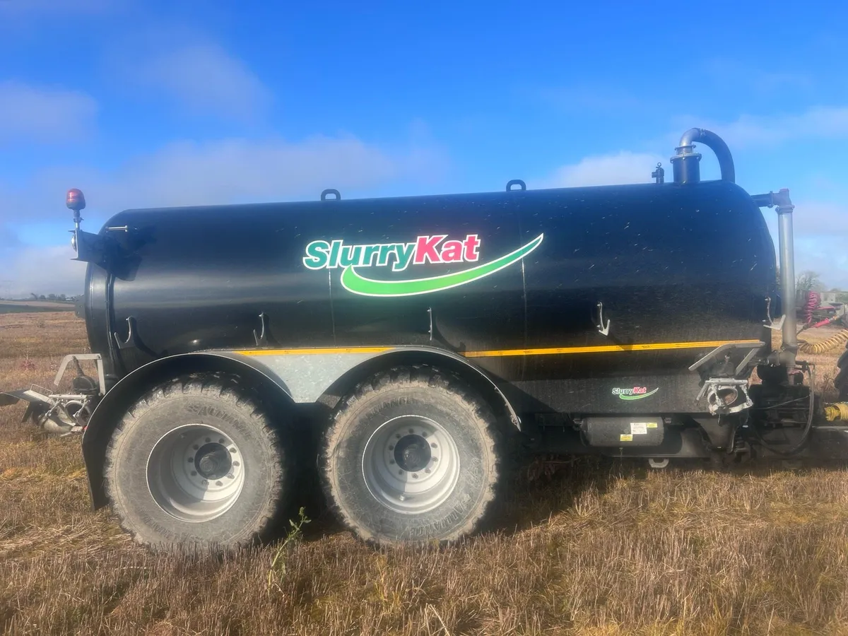 Slurrykat 3000 gallon tanker - Image 4