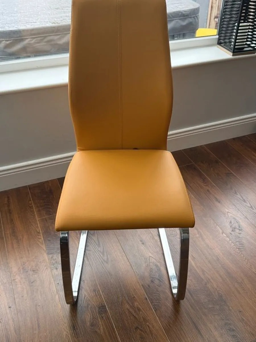 chairs - Image 3