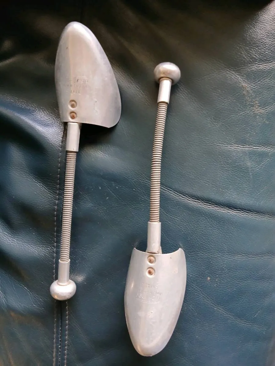Shoe Stretchers - Image 2