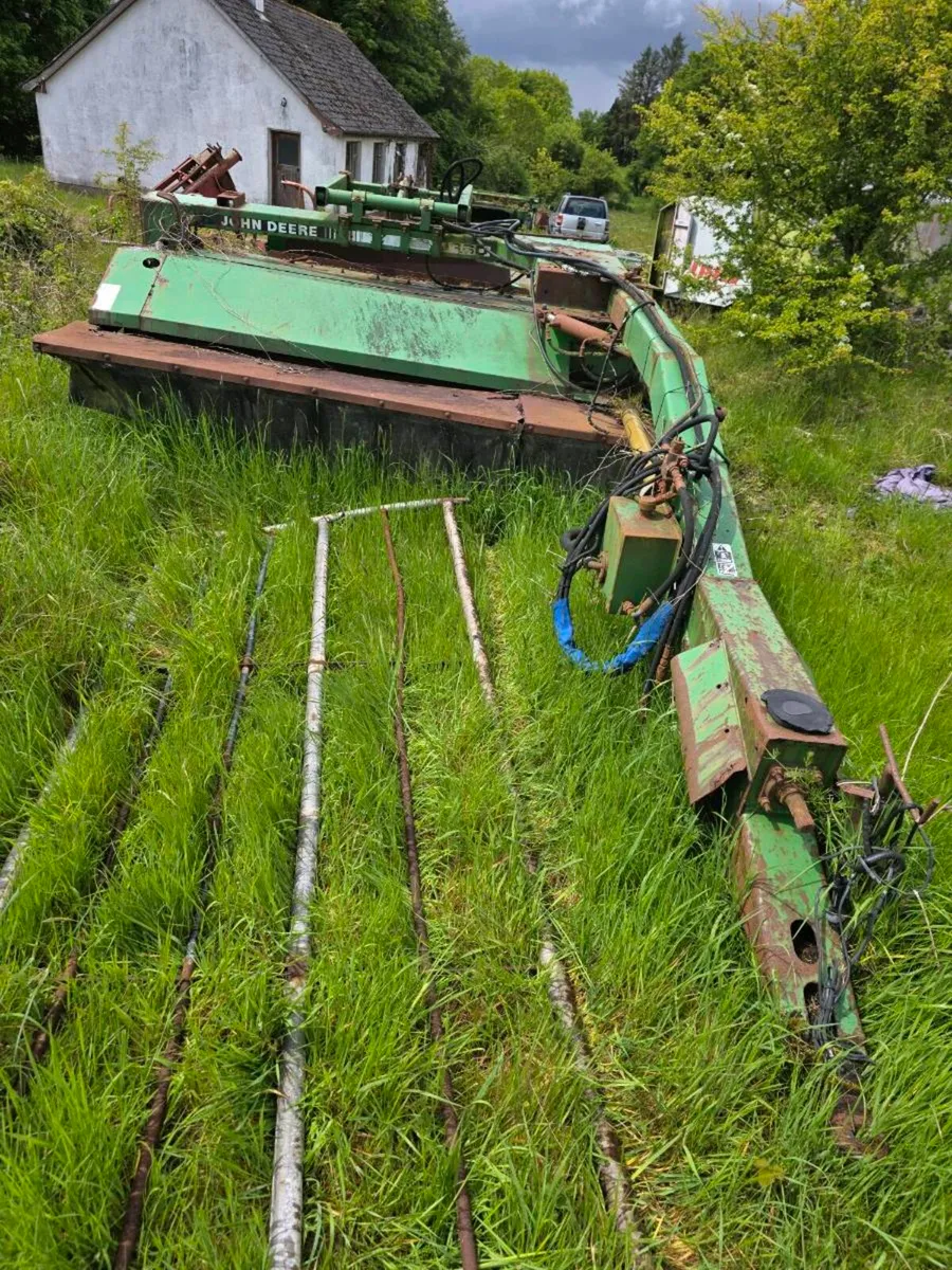 John Deere mowers for breaking - Image 3