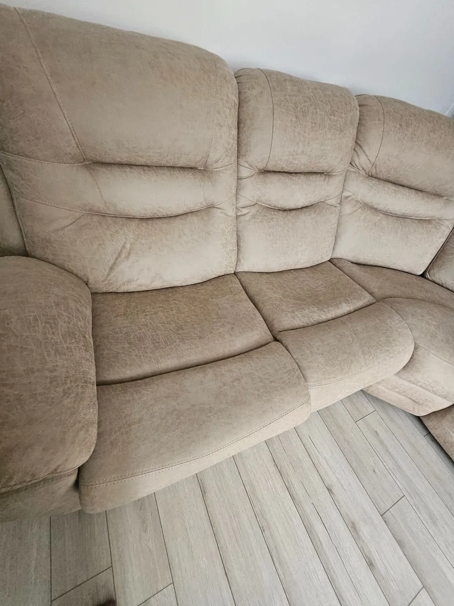 Corner Sofa - Image 1