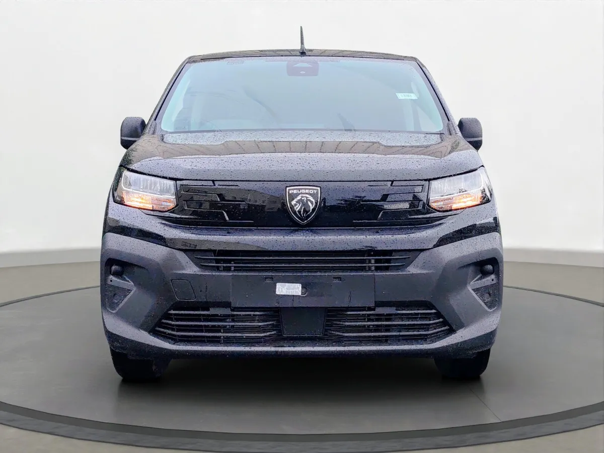 Peugeot Partner Professional 1000kg Auto - Image 2