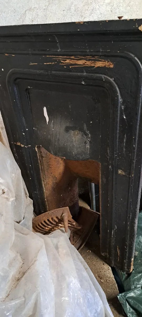 Antique fire place - Image 2